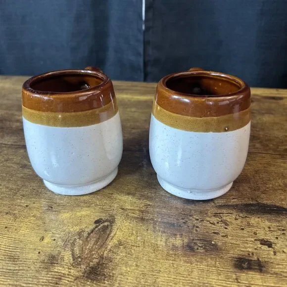 Vintage Ceramic Stoneware Coffee Mugs Made In Taiwan Lot of 2 Brown and White - Picture 3 of 11